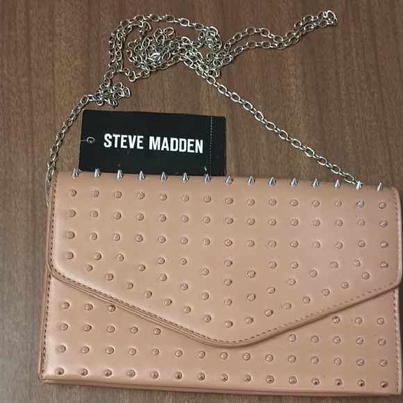 Steve Madden Handbags - Steve Madden Tan Studded Clutch with Chain